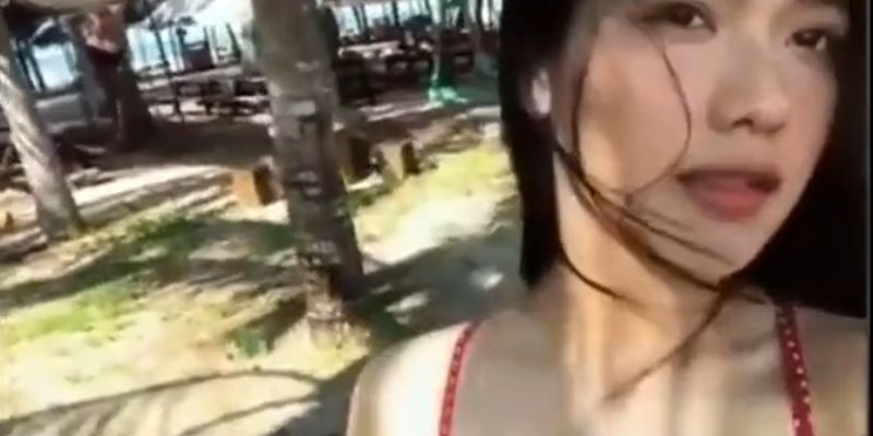 Lộ clip sex Trương Ngọc Trúc Quỳnh bú cu trai Tây điêu luyện Lộ clip sex Trương Ngọc Trúc Quỳnh bú cu trai Tây điêu luyện